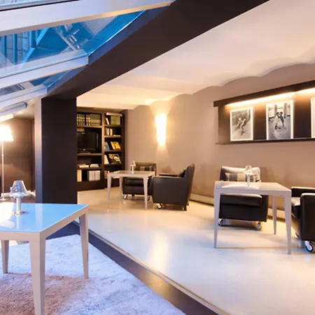 ホテル アクトゥアル 3*